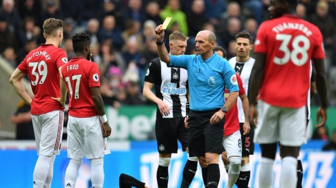 Manchester United Kian Terpuruk, Tagar #OleOut Trending di Twitter Manchester United Kian Terpuruk, Tagar #OleOut Trending di Twitter