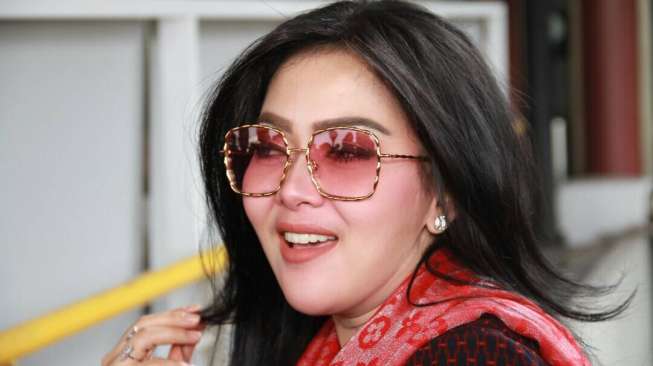 Adik Bantah Isu Syahrini Meninggal Adik Bantah Isu Syahrini Meninggal
