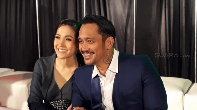 Mieke Amalia Ultah, Tapi Tora Sudiro yang Malah Diberi Kejutan Mieke Amalia Ultah, Tapi Tora Sudiro yang Malah Diberi Kejutan