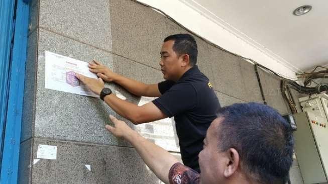 Terkecoh Kedok Tempat Fitnes T1, Pengunjung: Geli Gw, Najis! Terkecoh Kedok Tempat Fitnes T1, Pengunjung: Geli Gw, Najis!