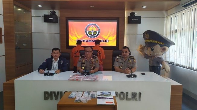 Bobol Bank BUMN Rp 1,3 Miliar, Dua Mahasiswa Dibekuk Bobol Bank BUMN Rp 1,3 Miliar, Dua Mahasiswa Dibekuk