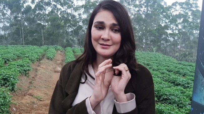 Luna Maya Tersanjung Dinobatkan Jadi Ratu Horor Indonesia Luna Maya Tersanjung Dinobatkan Jadi Ratu Horor Indonesia