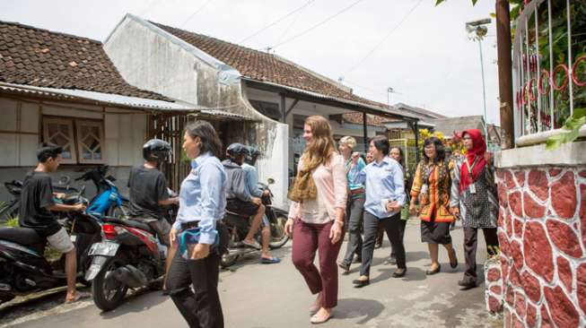  Istri  Orang Terkaya Sedunia Ini ke Indonesia Mencari 