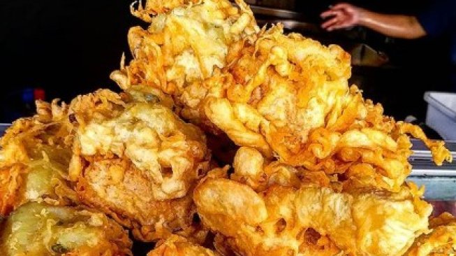 Sering Diburu Pecinta Kuliner Saat Liburan, Ini 4 Jajanan Khas Bandung Sering Diburu Pecinta Kuliner Saat Liburan, Ini 4 Jajanan Khas Bandung