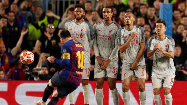Kalahkan Ronaldo, Messi Raih Penghargaan Gol Terbaik UEFA Kalahkan Ronaldo, Messi Raih Penghargaan Gol Terbaik UEFA