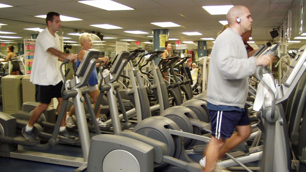 7 Kebiasaan Kecil yang Ampuh Turunkan Berat Badan Tanpa Gym 7 Kebiasaan Kecil yang Ampuh Turunkan Berat Badan Tanpa Gym