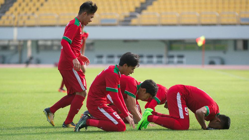 Selebrasi Sujud Timnas Indonesia U-19 Dikagumi Pelatih Taiwan Selebrasi Sujud Timnas Indonesia U-19 Dikagumi Pelatih Taiwan