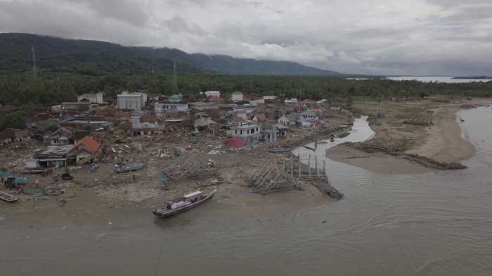 Kata Para Peneliti Asing soal Tsunami di Selat Sunda Kata Para Peneliti Asing soal Tsunami di Selat Sunda