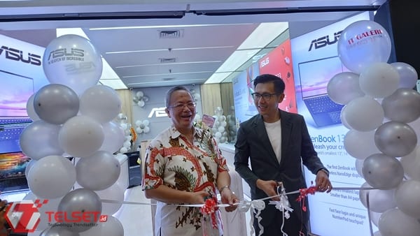 Asus ZenBook Store Pertama di Indonesia Resmi Dibuka Asus ZenBook Store Pertama di Indonesia Resmi Dibuka