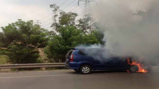 Avanza Meledak, Ledakan Mobil Bisa Terjadi Tanpa Terbakar? Avanza Meledak, Ledakan Mobil Bisa Terjadi Tanpa Terbakar?