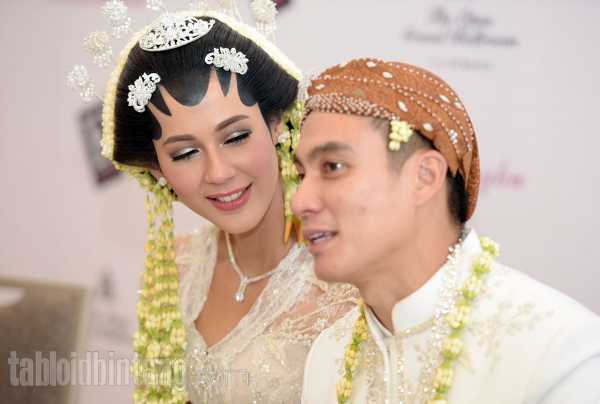 Menangis Saat Ijab Kabul, Paula Verhoeven Sempat Mengira Baim Wong Pilek Menangis Saat Ijab Kabul, Paula Verhoeven Sempat Mengira Baim Wong Pilek