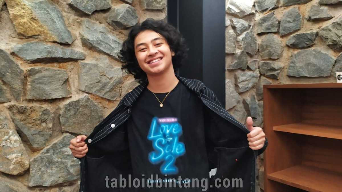 Bastian Steel Belajar Jadi Suami Sekaligus Ayah di Usia Remaja Bastian Steel Belajar Jadi Suami Sekaligus Ayah di Usia Remaja