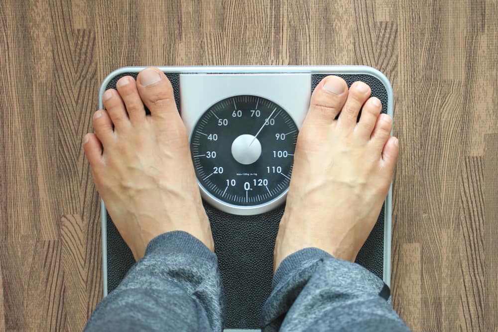 5 Tips Mencegah Kenaikan Berat Badan di Kantor 5 Tips Mencegah Kenaikan Berat Badan di Kantor