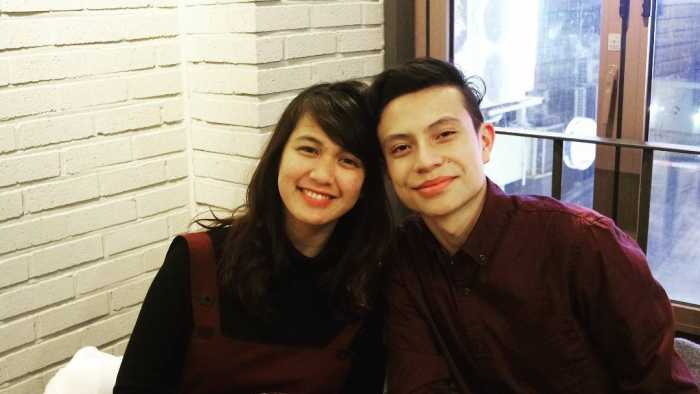 Dea Imut Putus dari Pria Bule Asal Kolombia Dea Imut Putus dari Pria Bule Asal Kolombia