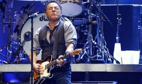 Di Lagu Barunya, Bruce Springsteen Sebut Donald Trump Penipu Di Lagu Barunya, Bruce Springsteen Sebut Donald Trump Penipu