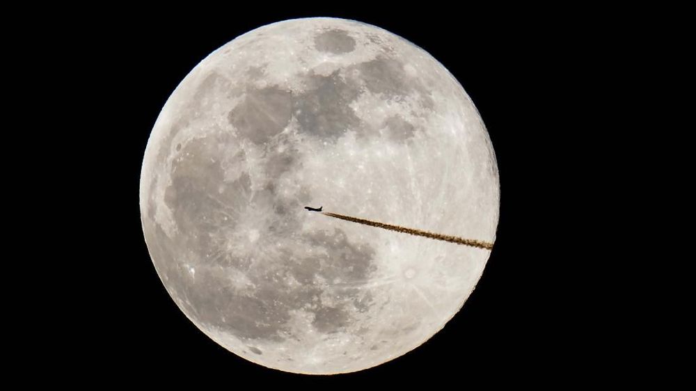 Misi ke Bulan Israel Lepas Landas Besok Misi ke Bulan Israel Lepas Landas Besok