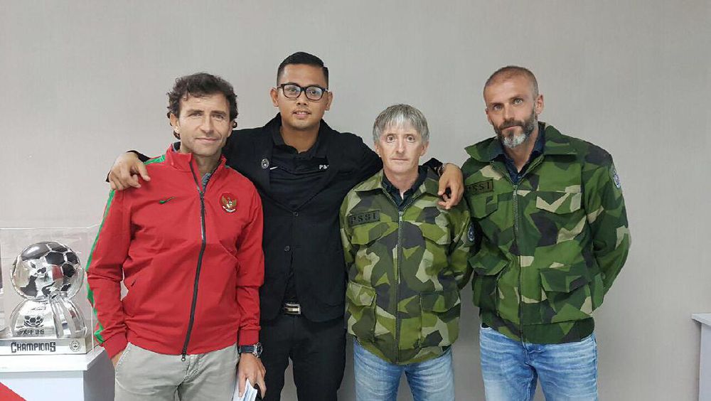 Penerjemah Ungkap Curhat Luis Milla di Timnas Indonesia Penerjemah Ungkap Curhat Luis Milla di Timnas Indonesia