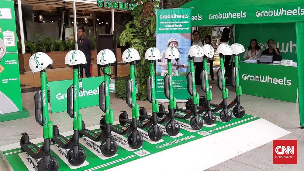 Grab Uji Coba Skuter Listrik Pertama di Indonesia Grab Uji Coba Skuter Listrik Pertama di Indonesia