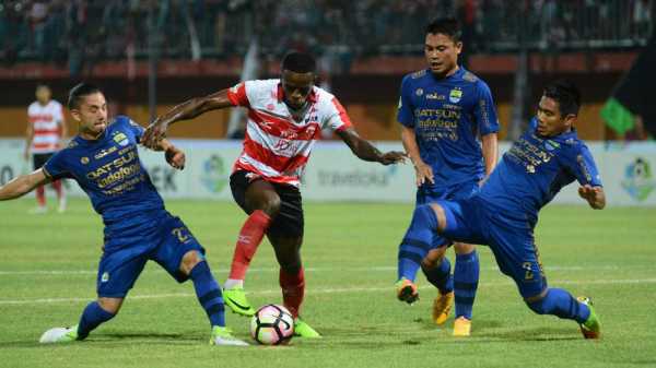 Persib Akan Segera Berburu Striker Persib Akan Segera Berburu Striker