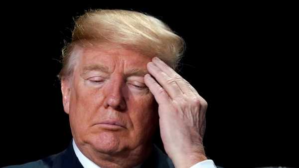 Isu iPhone Milik Trump Disadap, China Sarankan Ponsel Pengganti Isu iPhone Milik Trump Disadap, China Sarankan Ponsel Pengganti