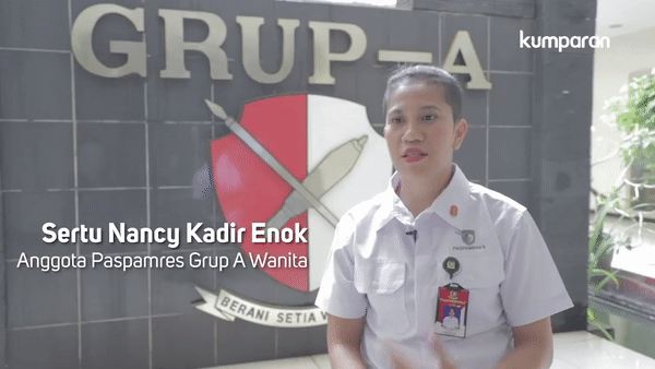 Rambut Mohawk Paspampres Wanita Uzone Rambut Mohawk Paspampres Wanita Uzone