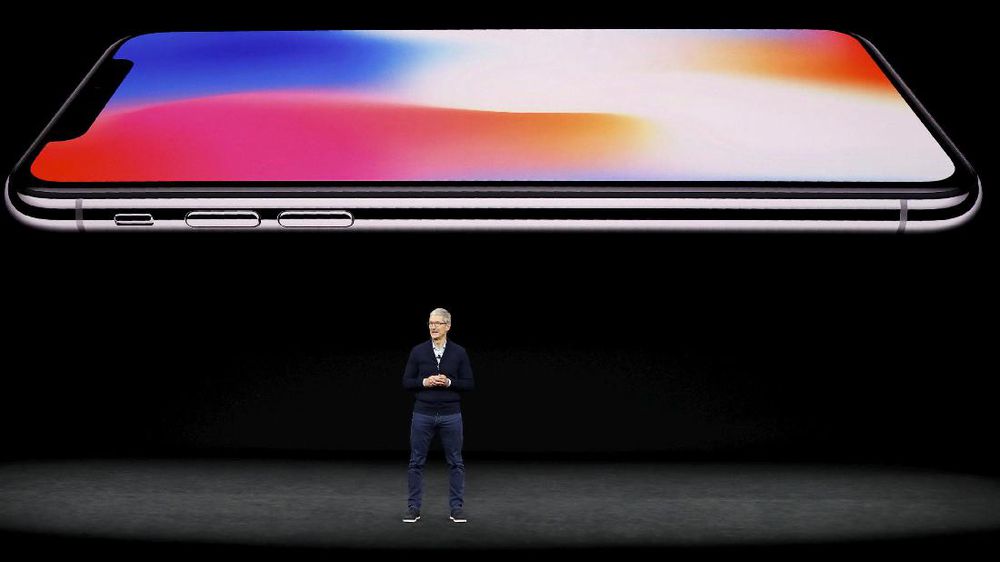 CEO Apple Bantah Anggapan iPhone Hanya untuk Orang Berduit CEO Apple Bantah Anggapan iPhone Hanya untuk Orang Berduit