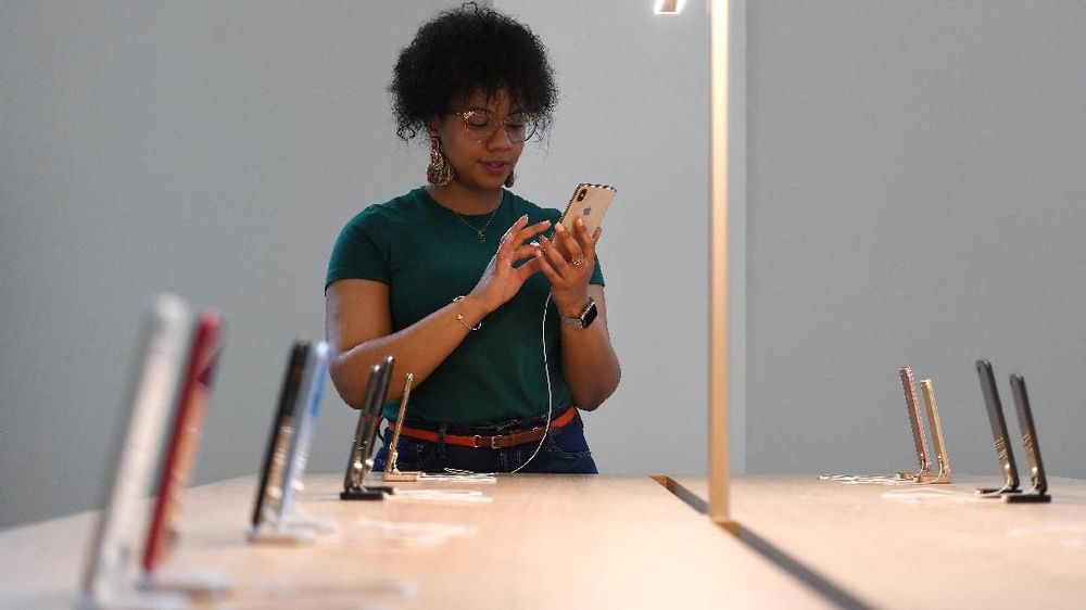 Daftar Harga iPhone dan Samsung Bekas 2019 Daftar Harga iPhone dan Samsung Bekas 2019