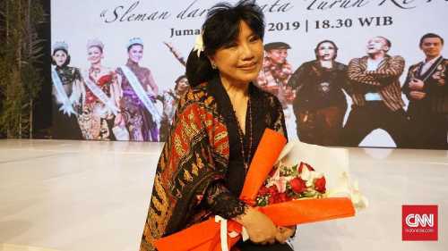 Ragam Kebaya dalam Peragaan 30 Tahun Anne Avantie