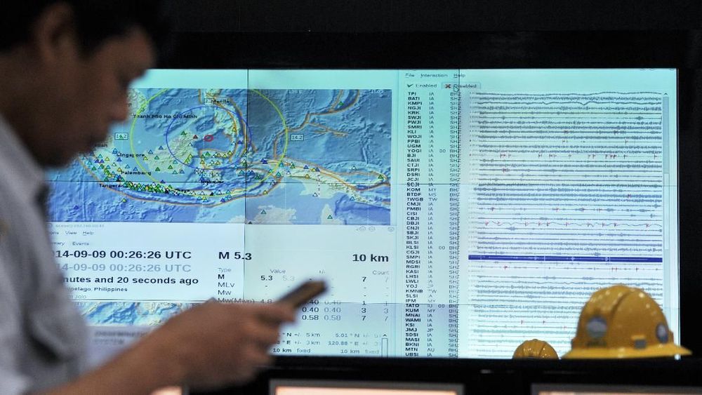 BMKG: Peringatan Dini Tsunami Gempa Lombok Berakhir BMKG: Peringatan Dini Tsunami Gempa Lombok Berakhir