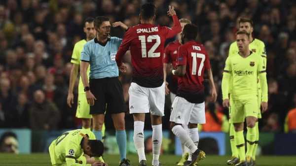 Jika Tak Mampu Hentikan Messi, Lukai Dia Jika Tak Mampu Hentikan Messi, Lukai Dia