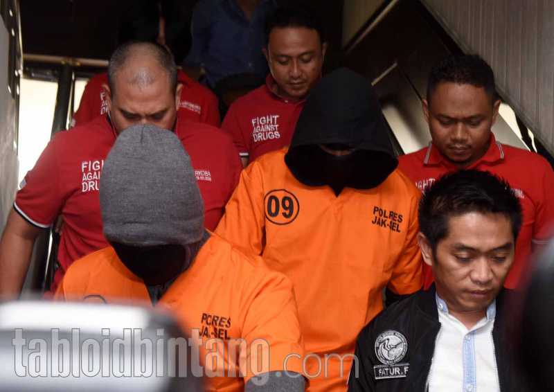 Ello Beli Ganja dari Bandar yang Beredar di Kampus Ello Beli Ganja dari Bandar yang Beredar di Kampus