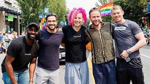 Sense8, Serial Netflix yang Diincar Situs Porno xHamster