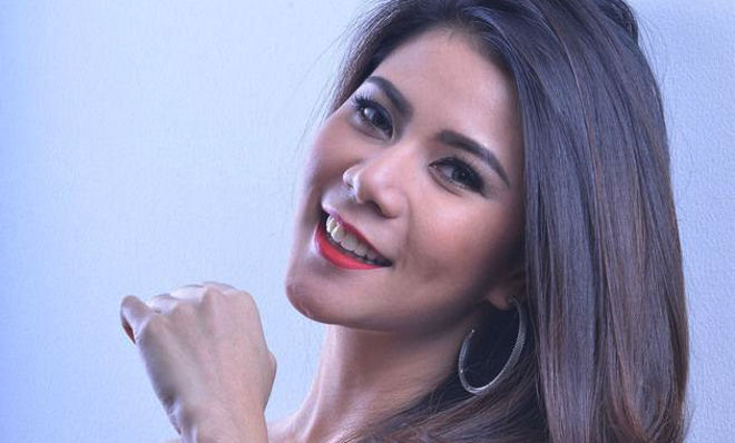 Hampir Terlindas Mobil, Cynthia Ramlan Beberkan Kronologinya Hampir Terlindas Mobil, Cynthia Ramlan Beberkan Kronologinya