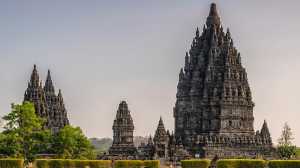 7 Destinasi Wisata di Indonesia Ini Populer karena Legendanya