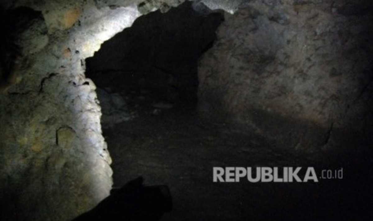 Jelajah Labirin 16 Goa Jepang di Bali Uzone Jelajah Labirin 16 Goa Jepang di Bali Uzone