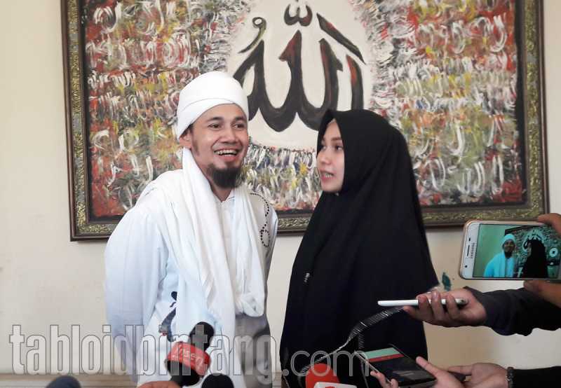 Kecelakaan Motor, Guntur Bumi, Suami Puput Melati Masuk ICU Kecelakaan Motor, Guntur Bumi, Suami Puput Melati Masuk ICU