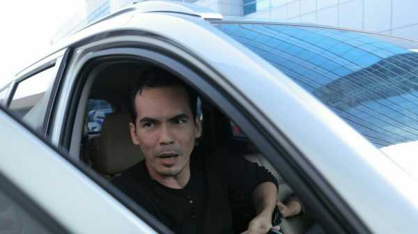 Atalarik Syach Penuhi Panggilan Polisi Terkait Kasus Hak Asuh Anak Atalarik Syach Penuhi Panggilan Polisi Terkait Kasus Hak Asuh Anak