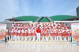 Narapidana se-Indonesia pecahkan Rekor Dunia Poco-Poco Narapidana se-Indonesia pecahkan Rekor Dunia Poco-Poco