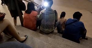Upps! Lupa Matikan Flash, Pria Mesum Ketahuan Foto Cabul Upps! Lupa Matikan Flash, Pria Mesum Ketahuan Foto Cabul