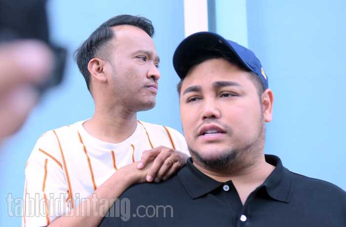 Ivan Gunawan Tulis Pesan Blocked and Good Bye, untuk Siapa? Ivan Gunawan Tulis Pesan Blocked and Good Bye, untuk Siapa?