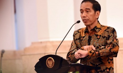 Jokowi Instruksikan Pembenahan Sistem dan Tata Kelola Sepak Bola Jokowi Instruksikan Pembenahan Sistem dan Tata Kelola Sepak Bola