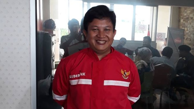 Ini Aris Wahyudi, Pendiri NikahSirri.com, Partai Ponsel, dan UberJek Ini Aris Wahyudi, Pendiri NikahSirri.com, Partai Ponsel, dan UberJek