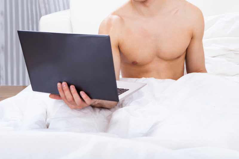 Awas, Pria yang Kecanduan Pornografi Malah Berisiko Alami Impotensi Awas, Pria yang Kecanduan Pornografi Malah Berisiko Alami Impotensi