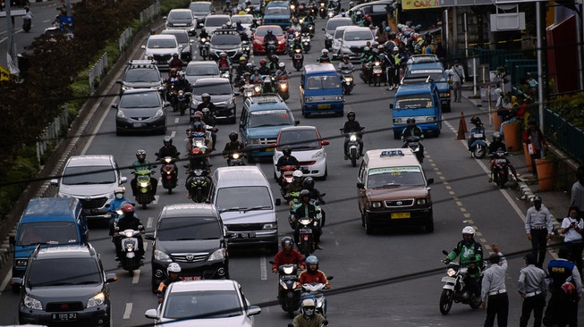 Nasib Pengamen Saat Lagu Walkot Depok akan Diputar di Lampu Merah Nasib Pengamen Saat Lagu Walkot Depok akan Diputar di Lampu Merah