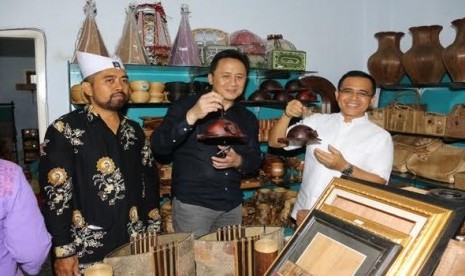 Banyuwangi akan Dipromosikan di Festival Film Cannes Banyuwangi akan Dipromosikan di Festival Film Cannes