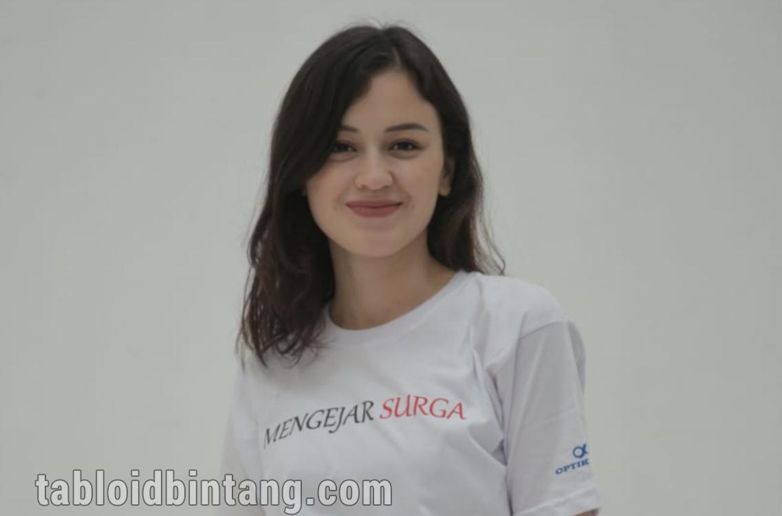 Kimberly Rider Sambut Ramadhan Pertama Setelah Bersuami Kimberly Rider Sambut Ramadhan Pertama Setelah Bersuami