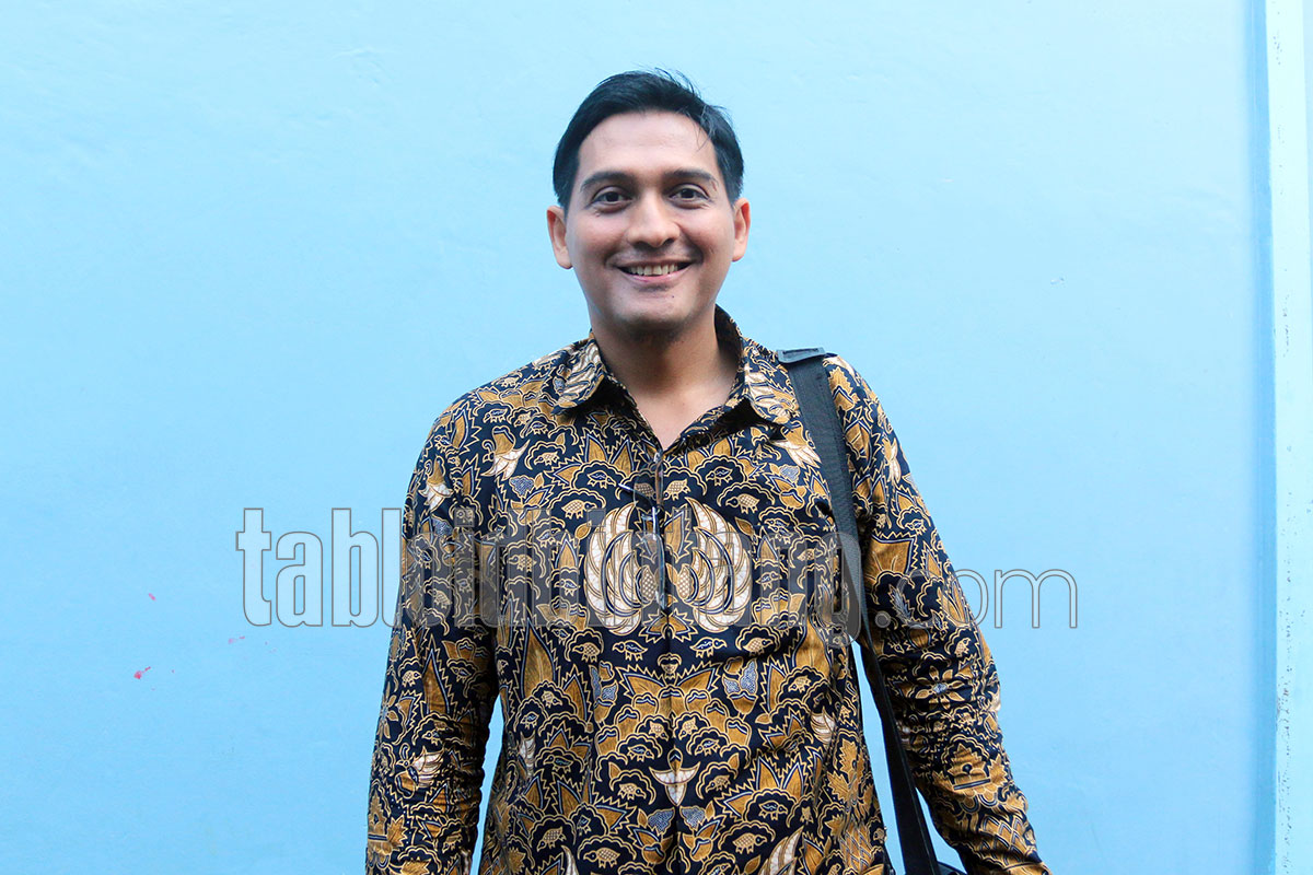 Gagal di Pemilu 2019, Lucky Hakim Banting Setir Menjadi YouTubers Gagal di Pemilu 2019, Lucky Hakim Banting Setir Menjadi YouTubers
