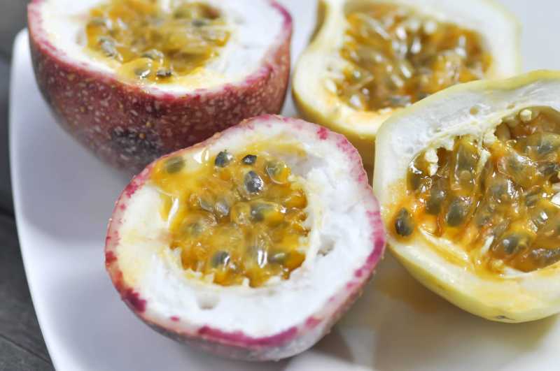 6 Manfaat Makan Buah Markisa Bagi Kesehatan 6 Manfaat Makan Buah Markisa Bagi Kesehatan