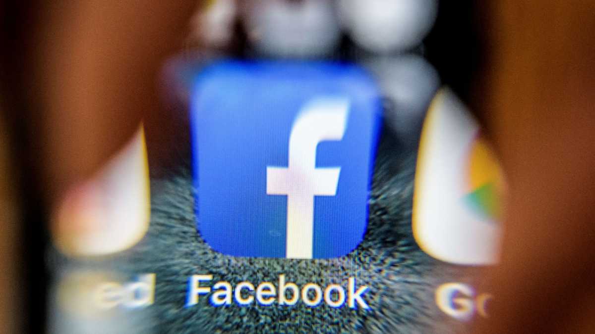 Data 1 Juta Pengguna di Indonesia Bocor, Facebook Bisa Kena Sanksi Data 1 Juta Pengguna di Indonesia Bocor, Facebook Bisa Kena Sanksi