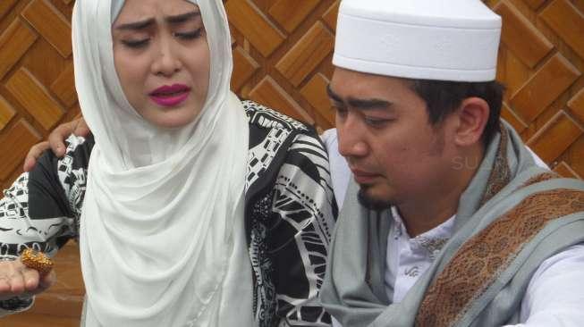 Istri Ustad Solmed Jalani Bayi Tabung, Alasannya Bikin Sedih Istri Ustad Solmed Jalani Bayi Tabung, Alasannya Bikin Sedih